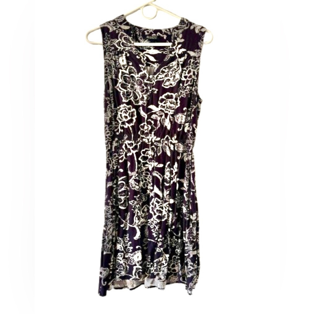 Lucky Brand Black and White Sleeveless V-Neck Midi Dress
